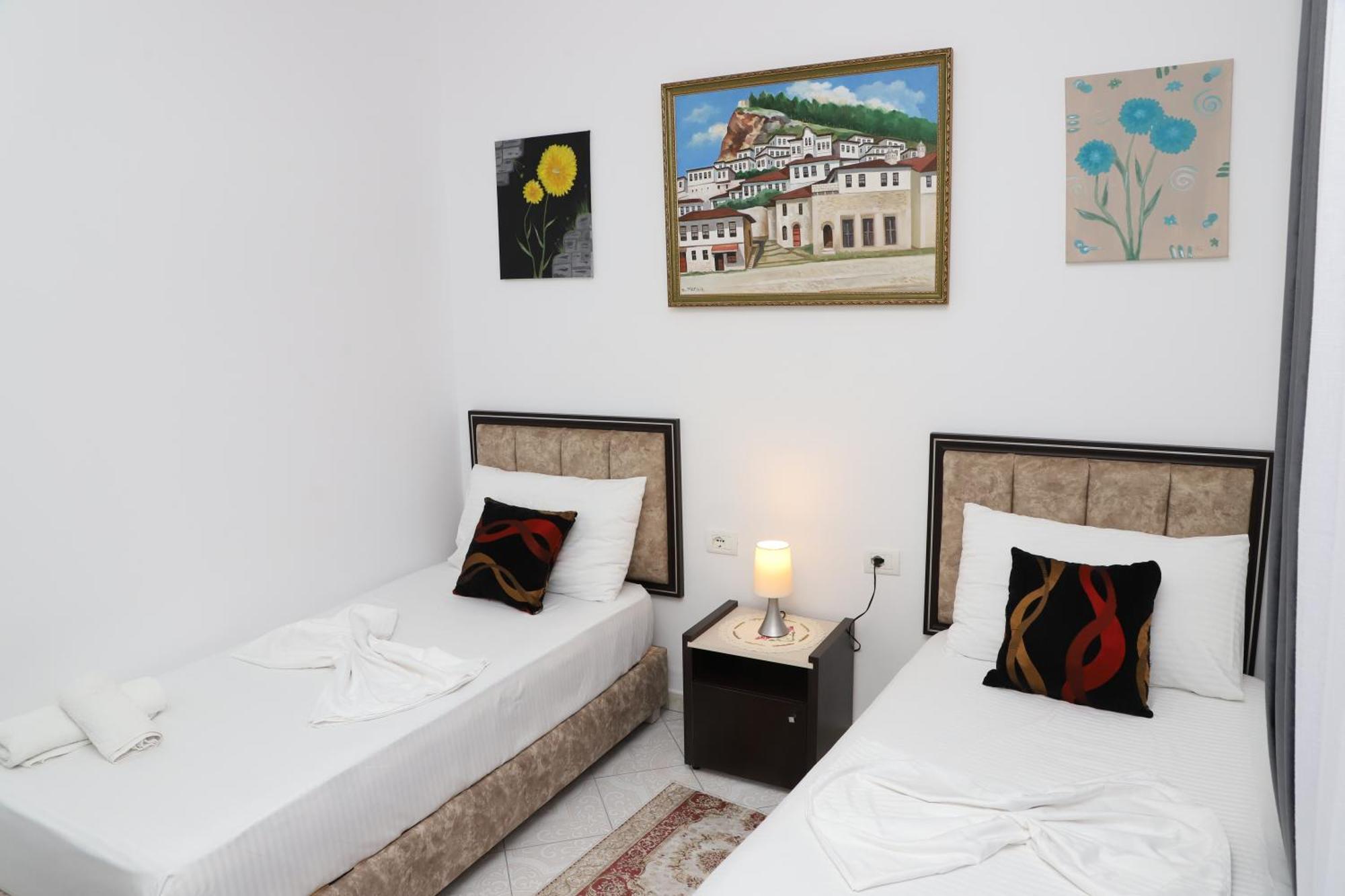 Guest House Marjo بيرات المظهر الخارجي الصورة